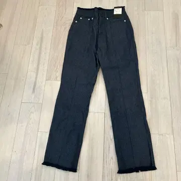 Kastane 부츠 컷 데님 M