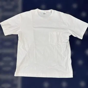 A Vontade 화이트 티셔츠 L 사이즈