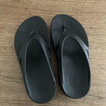 우포스 리커버리 샌들 38 블랙