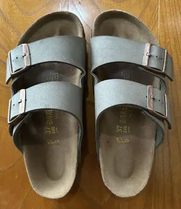 버켄스탁 버켄스탁 애리조나 스톤 24cm 37