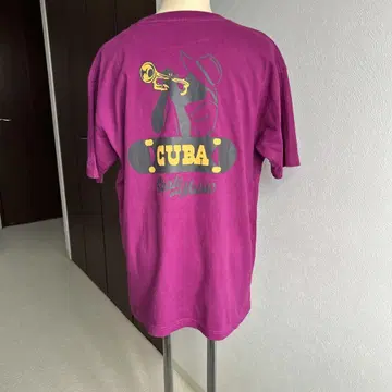 CUBA 트럼펫 티셔츠 보라색