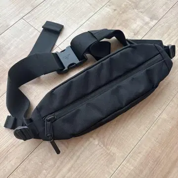Aer 바디백 City Sling Black AER11010