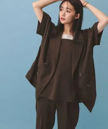 린넨 같은 W 자켓 반팔
