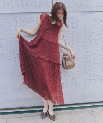 코코딜 택 포함 새상품 레이스 티어드 원피스 보르도 25AW