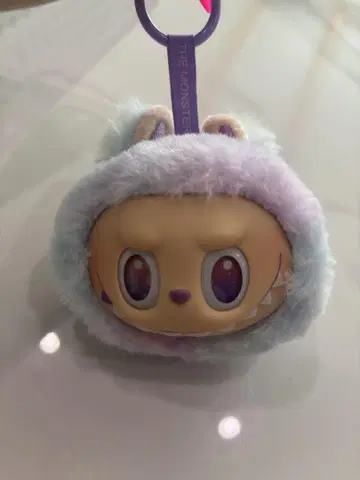 러브브 에너지에 푹 빠져 얼굴