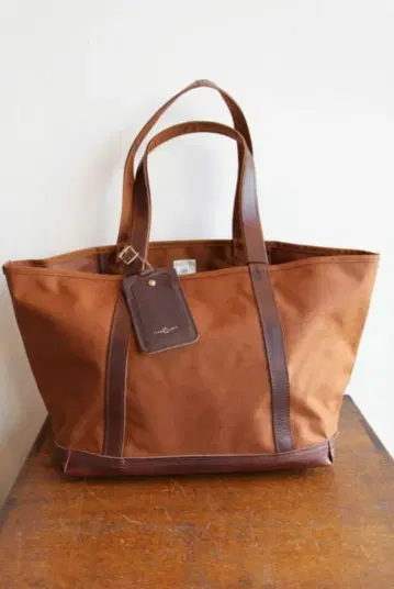 ARTS&CRAFTS BASIC TOTE 토트백