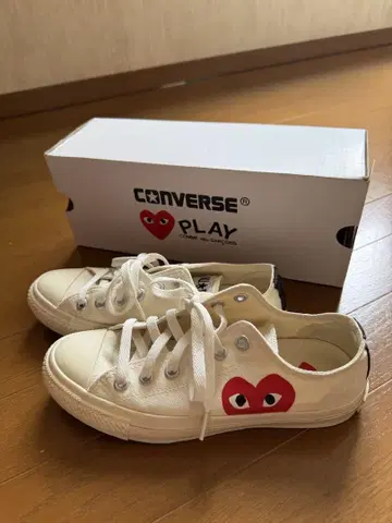 CONVERSE PLAY 화이트 스니커즈