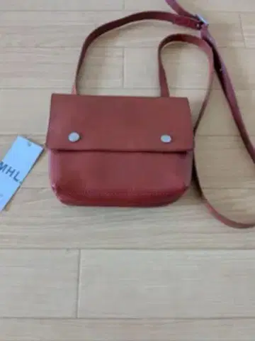 택 포함 MHL MHL TOUGHLEATHER 숄더백 소가죽