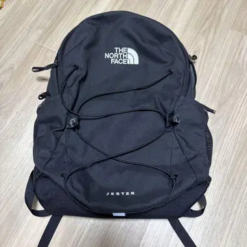 THE NORTH FACE JESTER 블랙 백팩
