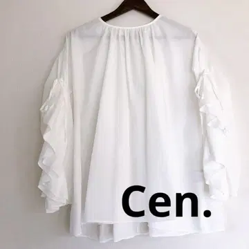 새상품급! Cen. 센 꽃잎 프릴 블라우스 화이트 화이트