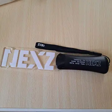 NEXZ 응원봉 투명 아크릴