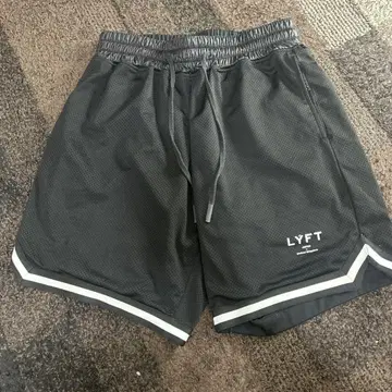 LYFT 블랙 숏팬츠 L