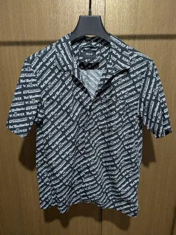 HUF 반팔 셔츠