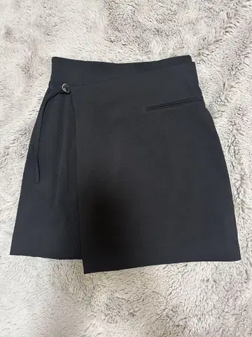 SNIDEL 랩 스커트 숏 팬츠