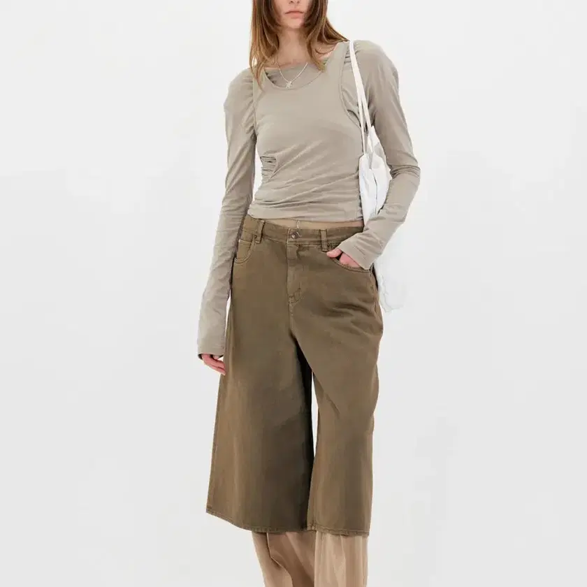 トップス Low classic HOLE POINT PRINT TOP Low Classic Hole Point Top In Light Khaki | ModeSens