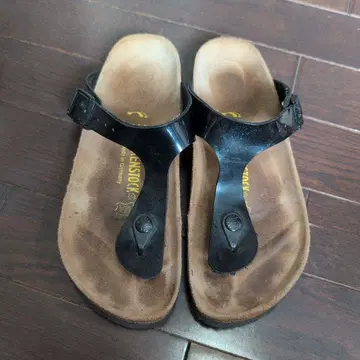 버켄스탁 블랙 플립플랍