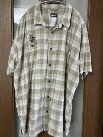 구제 의류] 파타고니아 체크 무늬 반팔 셔츠 2XL