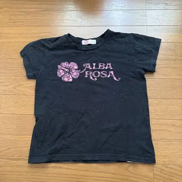 Y2K 헤이세이 ALBA ROSA 반팔 티셔츠 블랙 플라워 무늬