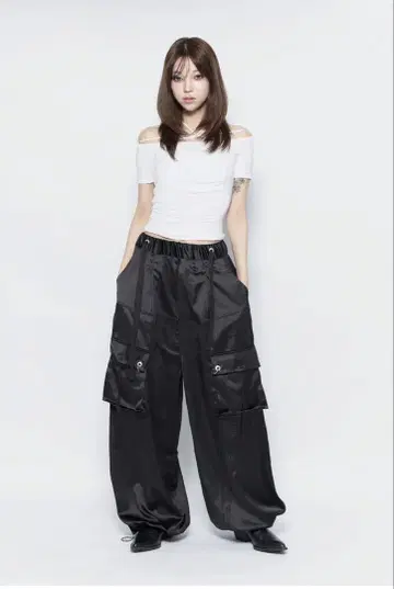 더레드더레드 S 피어스 카고 팬츠 블랙