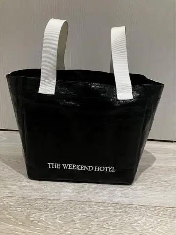 THE WEEKEND HOTEL 블랙 마더 백