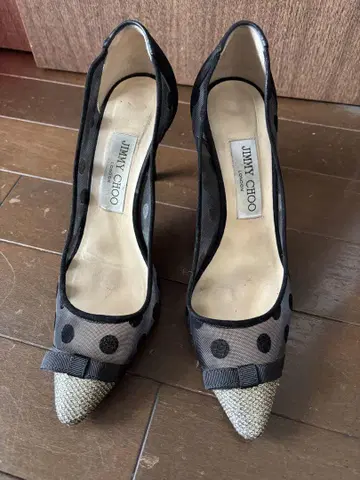 JIMMY CHOO 도트 무늬 하이힐 펌프스 37