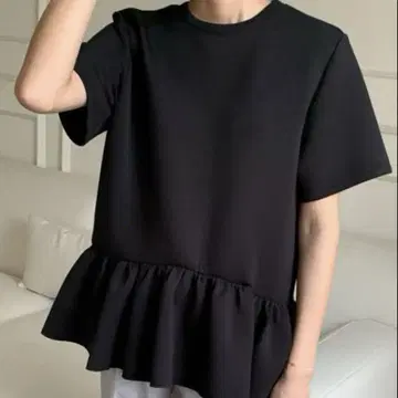 BIRTHDAYBASH 본딩 페플럼 탑 반팔 블랙 맨투맨 M