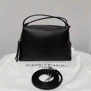 컨디션 최상 지아니카리니 알리파 M 블랙