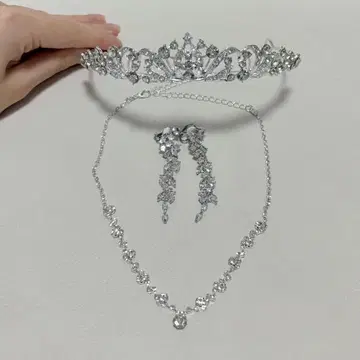고급 브라이덜 액세서리 3개 세트 (티아라, 목걸이, 귀찌)