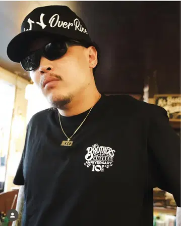 Mr.Brothers cut club 10주년 기념 티셔츠