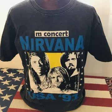 닐바나 Nirvana L 밴딩 티셔츠 락 티셔츠 ..