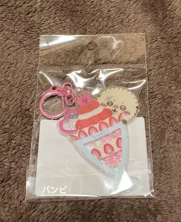 치이카와 (먼작귀) 랏코의 샤카샤카 키링 (딸기 파르페)