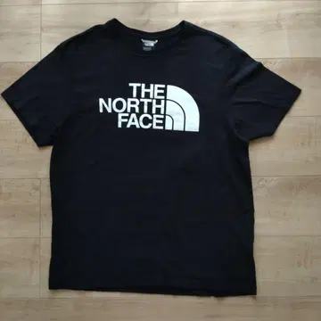 THE NORTH FACE 블랙 티셔츠 M 사이즈