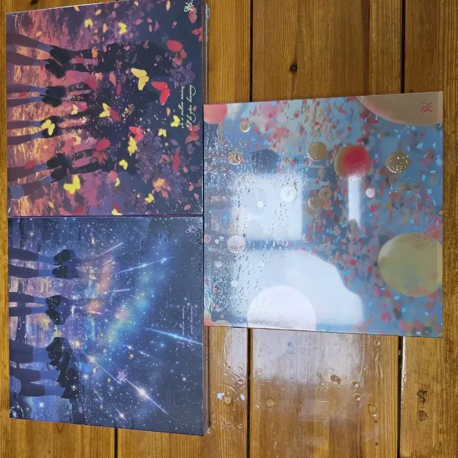 qwer 3rd Album - Holding Back Tears, sealed (new) on Bunjang