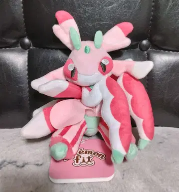 Pokemon fit 라란테스 포켓몬 핏 봉제 인형