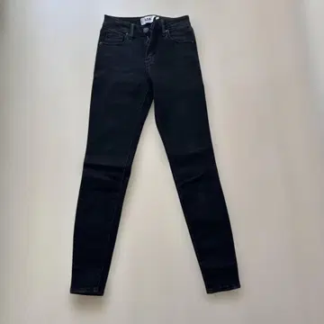 AZUL by MOUSSY 블랙스키니 데님 XXS