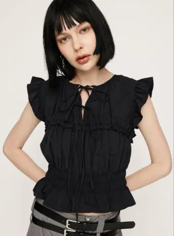 SLY 2WAY RIBBON FRILL 상의 프릴 셔링