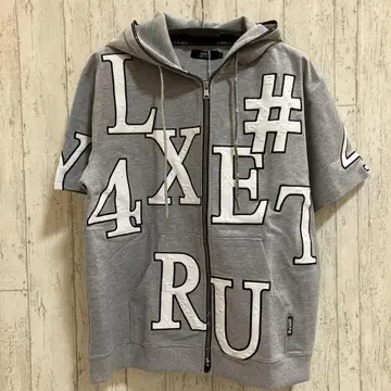 LUXE/R 분또 저리 로고 부착 큐빅 ZIP 반팔 후드티