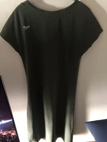 Speedo 올리브 티셔츠 원피스 프렌치