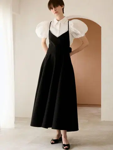 romile BACK CROSS JUMPER 원피스