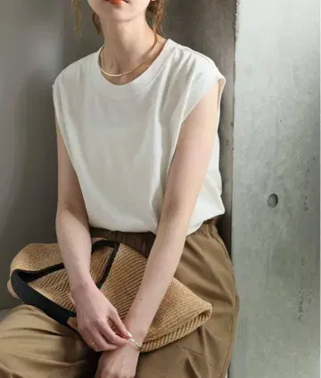 JOURNAL STANDARD 땀 얼룩 방지 천축 슬리브리스