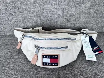 TOMMY JEANS 바디백 화이트