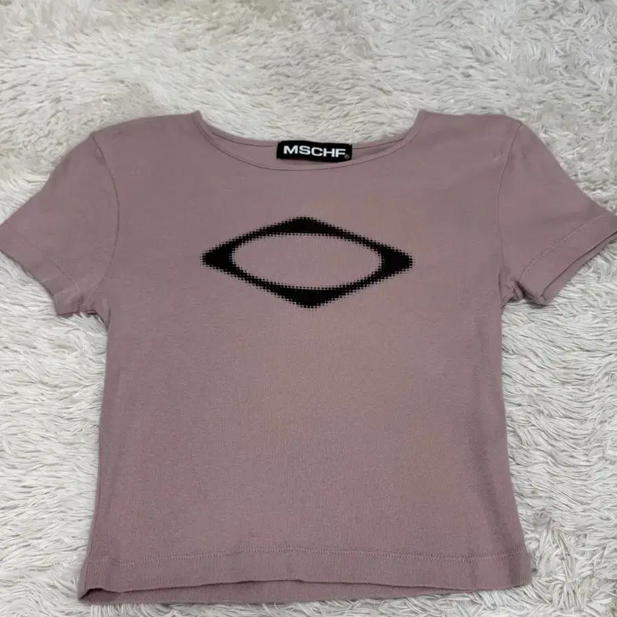 MISCHIEF | 미스치프 Mischief Rhombus Blur T-shirt Basic