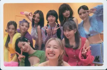 트와이스 완전판. 1집과 2집 사이 컴팩트 에디션