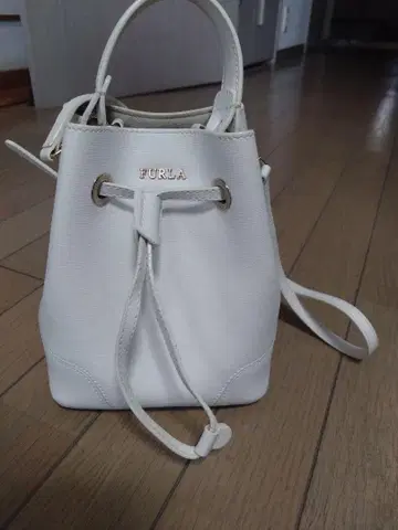 훌라 백