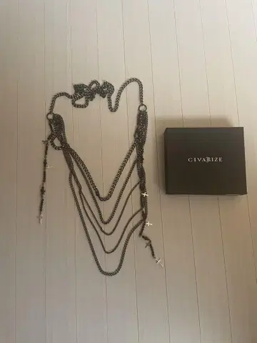 civarize 다중 목걸이 십자가 fuga lgb