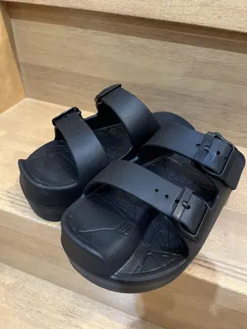 라쿠바키 이지 샌들 랩 화이트