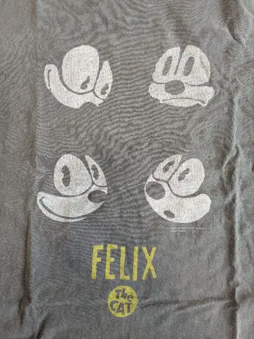 FELIX 빈티지풍 티셔츠