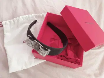 FERRAGAMO 머리띠