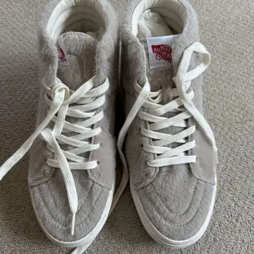 Vans Sk8-Hi 퍼 소재 그레이 하이컷