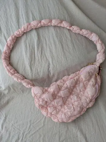 카린 CARLYN 퀼팅 백 코지 백